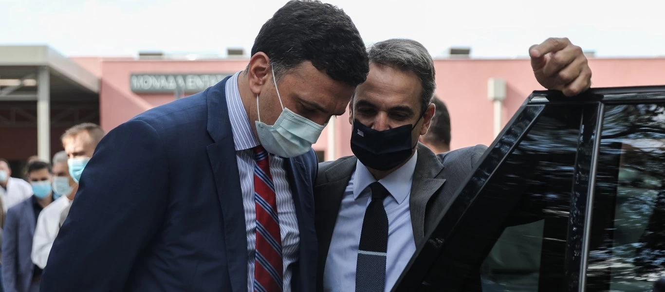 Η «δημοσκοπική κατάρρευση» οδηγεί την κυβέρνηση... στο «άνοιγμα» της αγοράς: Ποντάρει στα τεστ της Siemens & στα εμβόλια